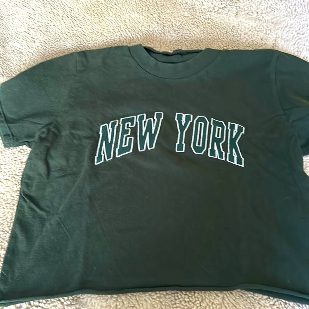 Brandy Melville New York shirt like new